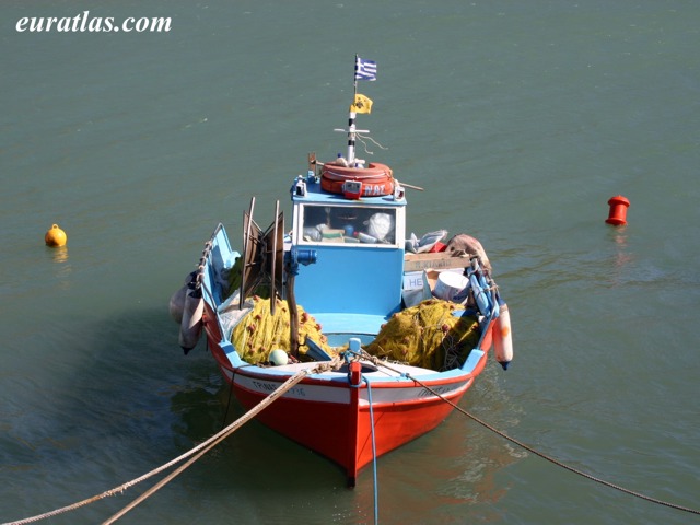 mykonos_fisherman_boat.jpg
