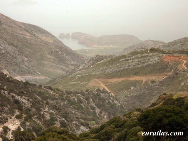 Click to download the Sirocco on Naxos, East Coast