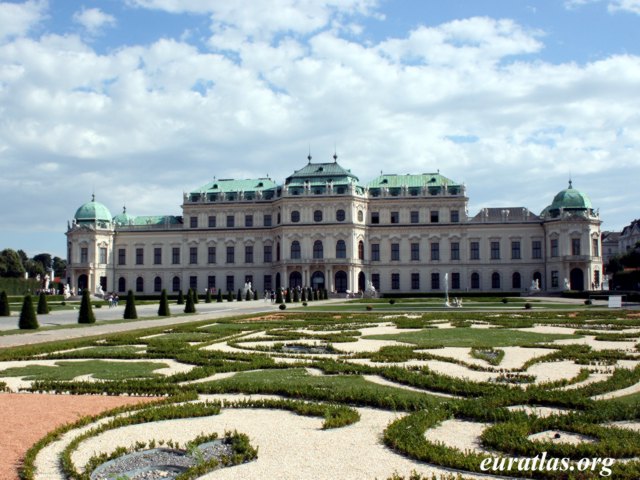 vienna_belvedere_upper.jpg