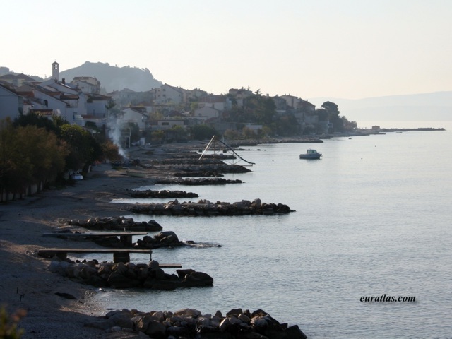 Click to download the Podstrana, a Village South of Split