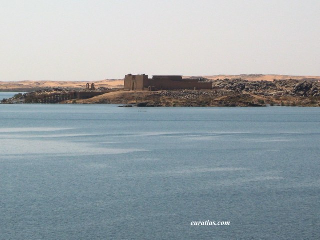 kalabshah_temple.jpg