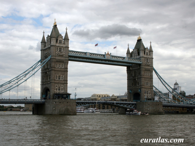 Click to download the Tower Bridge, London