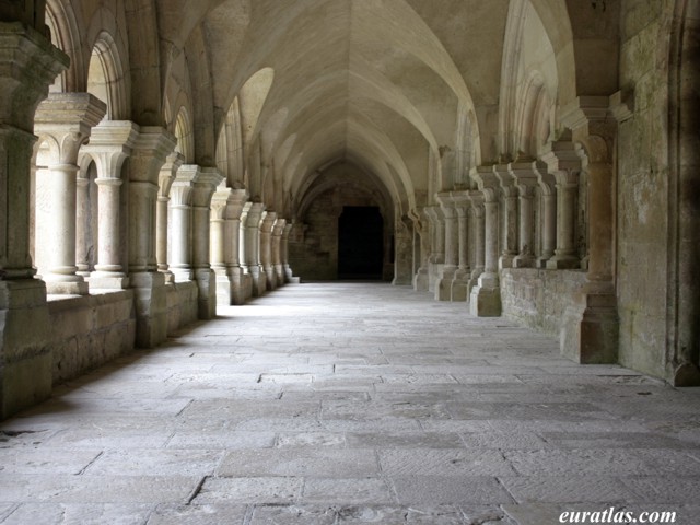 Click to download the Abbey of Fontenay, the Cloister