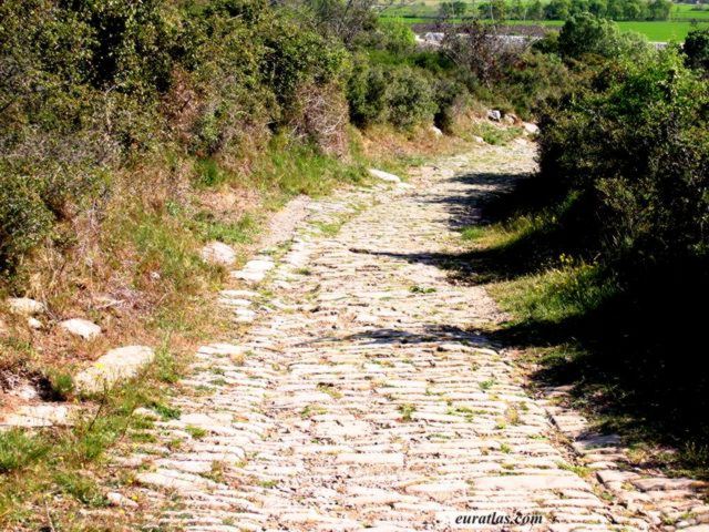 ambrussum_roman_road.jpg