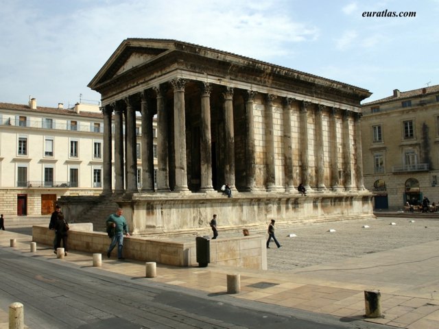 Click to download the The Roman Temple of Nîmes called Maison Carrée