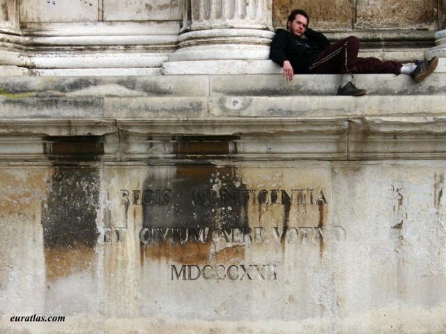 Click to download the The Maison Carrée of Nîmes, XIXth Century Dedication