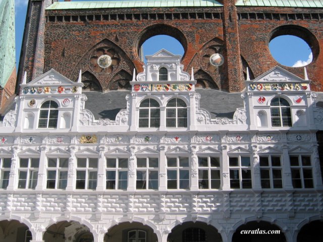 lubeck_town_hall.jpg