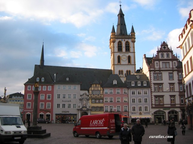 trier_hauptmarkt.jpg