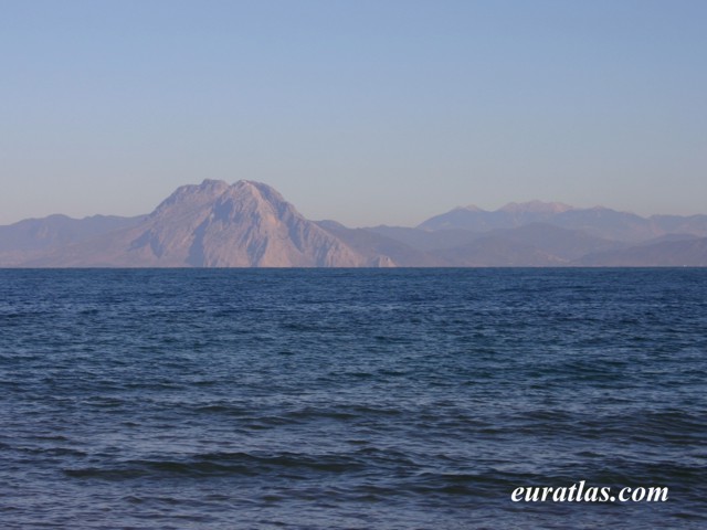 Cliquez ici pour télécharger The Gulf of Patras