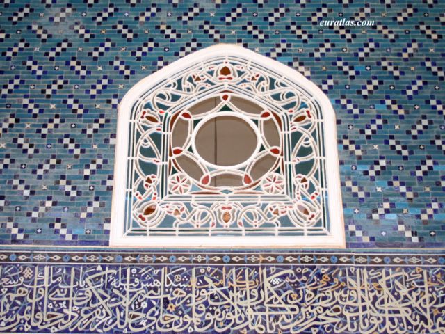 fatih_museum_arabesque.jpg