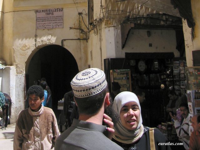 fes_street.jpg