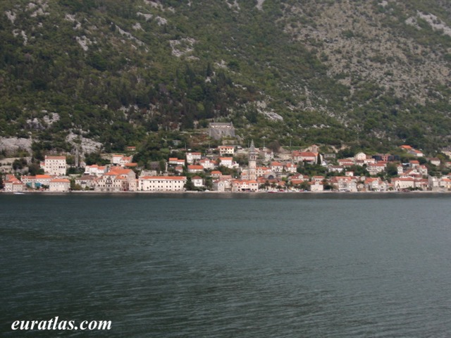 Cliquez ici pour télécharger Perast, Bay of