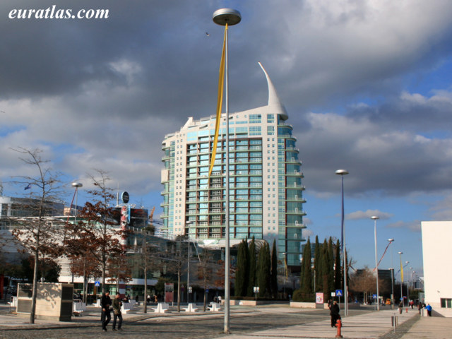 Click to download the Torre de São Gabriel, Nation's Park, Lisbon