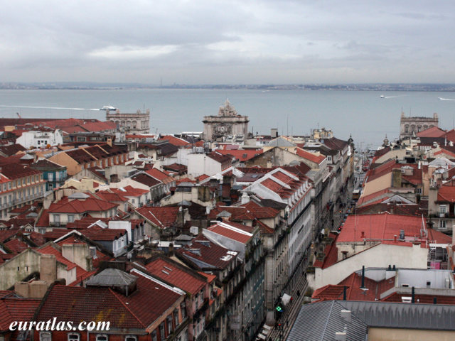 Click to download the The Roofs of Lisbon with the Arco da Rua Augusta