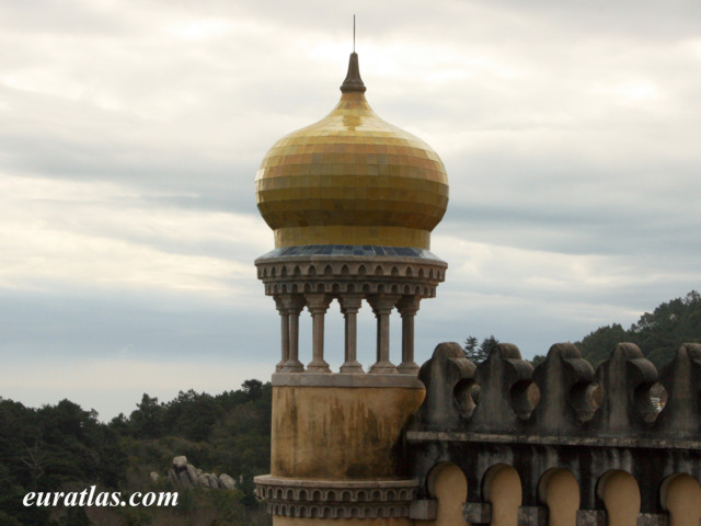 Click to download the Pena National Palace Onion Dome