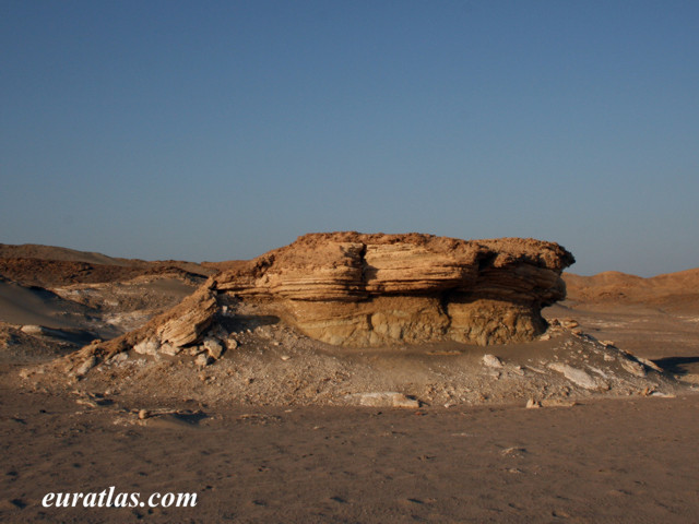 Cliquez ici pour télécharger Desert Mound