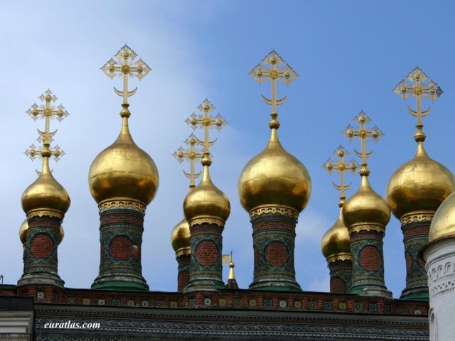 Click to download the Moscow, the Onion-Domes of the Deposition Church in the Kremlin