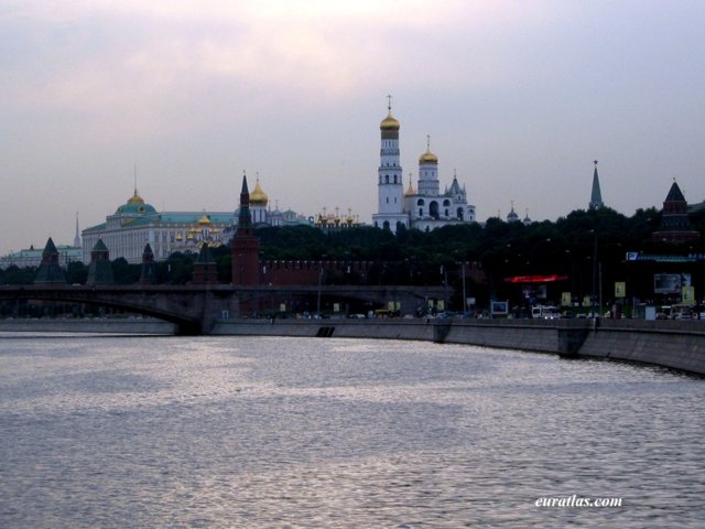 kremlin_twilight.jpg