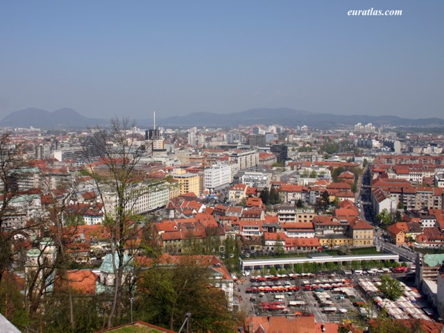 Cliquez ici pour télécharger Panorama of Ljubljana