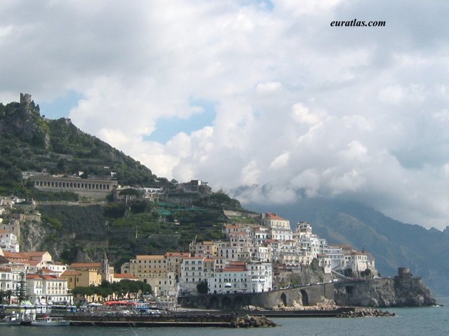 amalfi_est.jpg