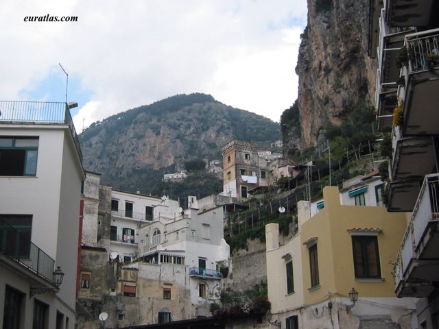 amalfi_montagna.jpg