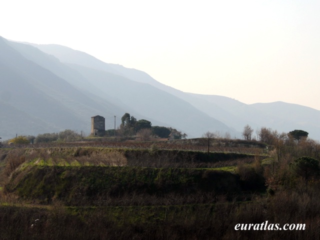 Cliquez ici pour télécharger Marzuli, near Sessa