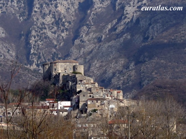 Click to download the Prata Sannita with the Castle