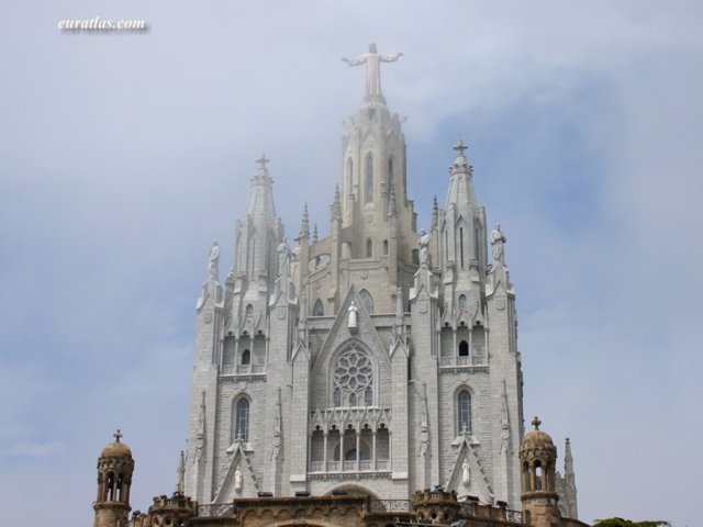 Click to download the Barcelona, the Sacred Heart Church on the Tibidabo