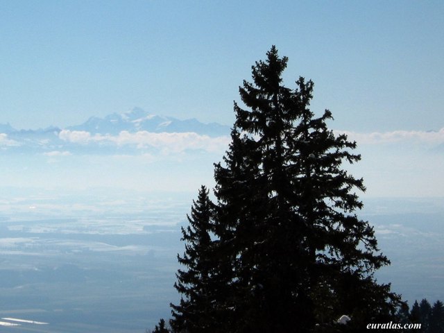 Cliquez ici pour télécharger The Mont Blanc from