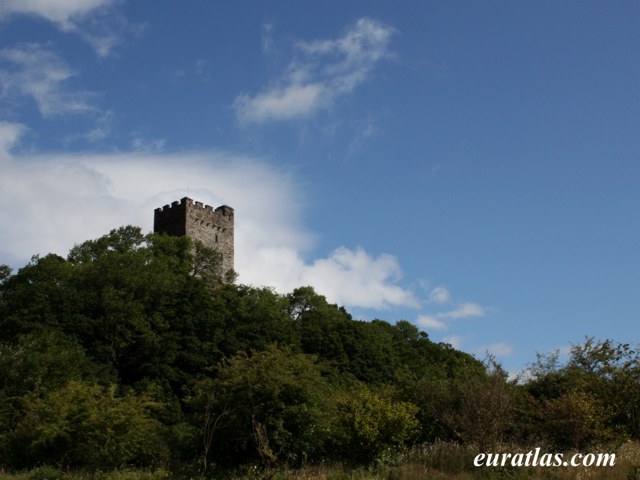 Click to download the Dolwyddelan Castle