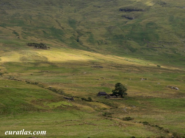 Click to download the Dyffryn Mymbyr, Snowdonia