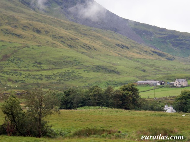 Click to download the Rhyd Ddu Houses