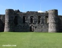 fr_beaumaris_castle_gate.html